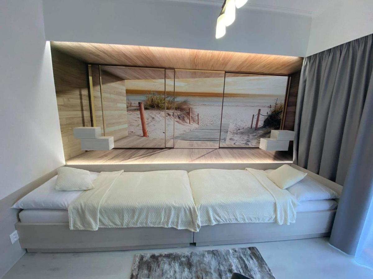 Hotel Artin บาร์เจโอ ภายนอก รูปภาพ